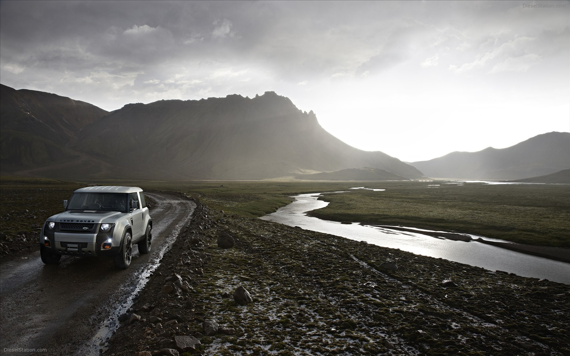 Land Rover DC100 Concept 2011